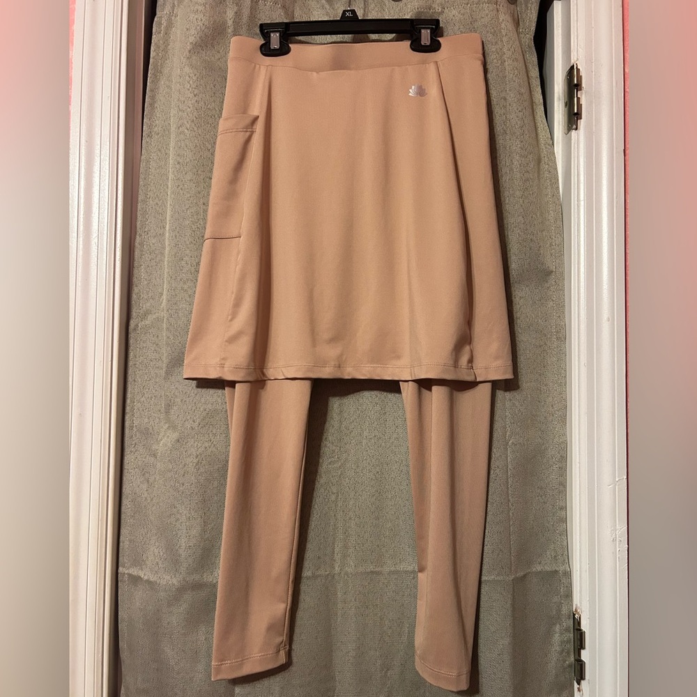 Snoga Athletics 18’ Fit Skirt